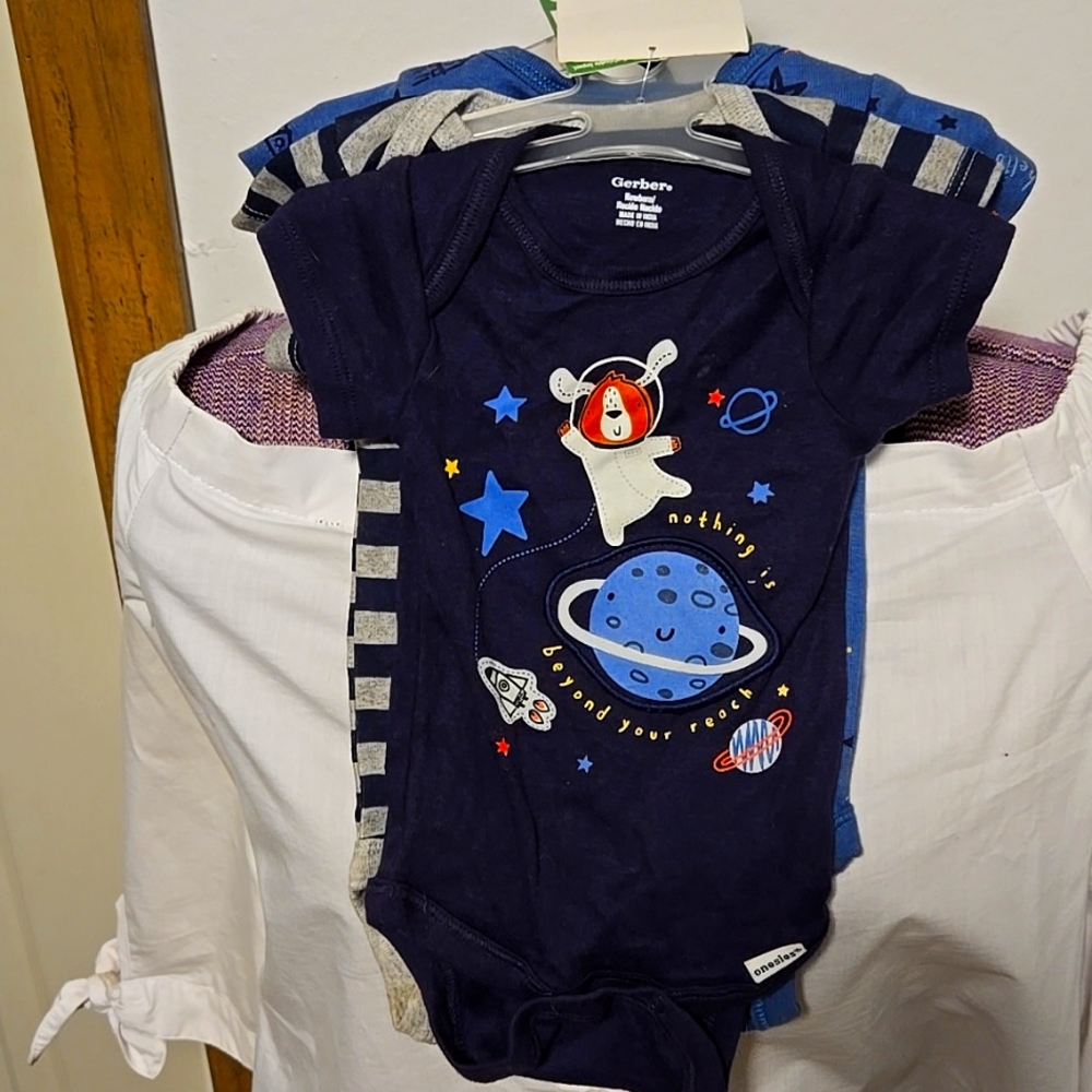 GERBER Newborn 3 pack short sleeve onesie for boys
